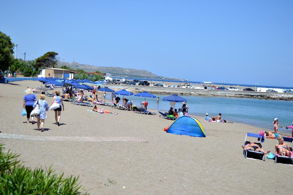 פליראקי Kathara Bay Apartments מראה חיצוני תמונה