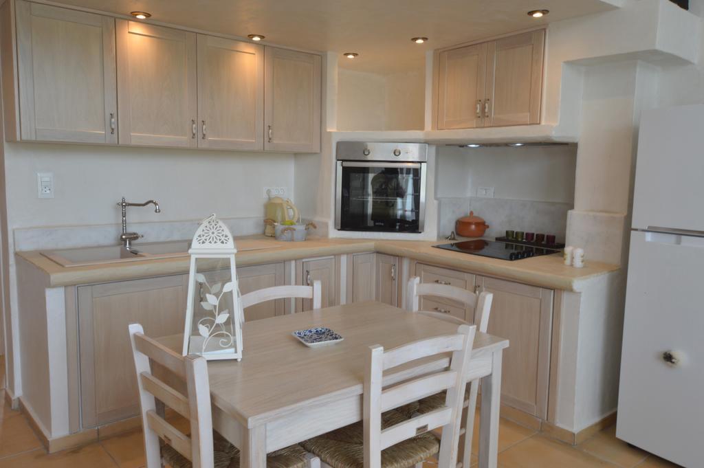 פליראקי Kathara Bay Apartments מראה חיצוני תמונה