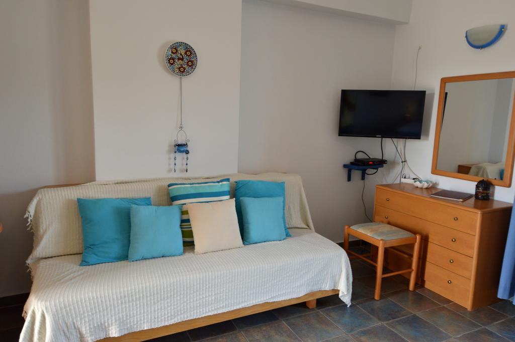 פליראקי Kathara Bay Apartments מראה חיצוני תמונה